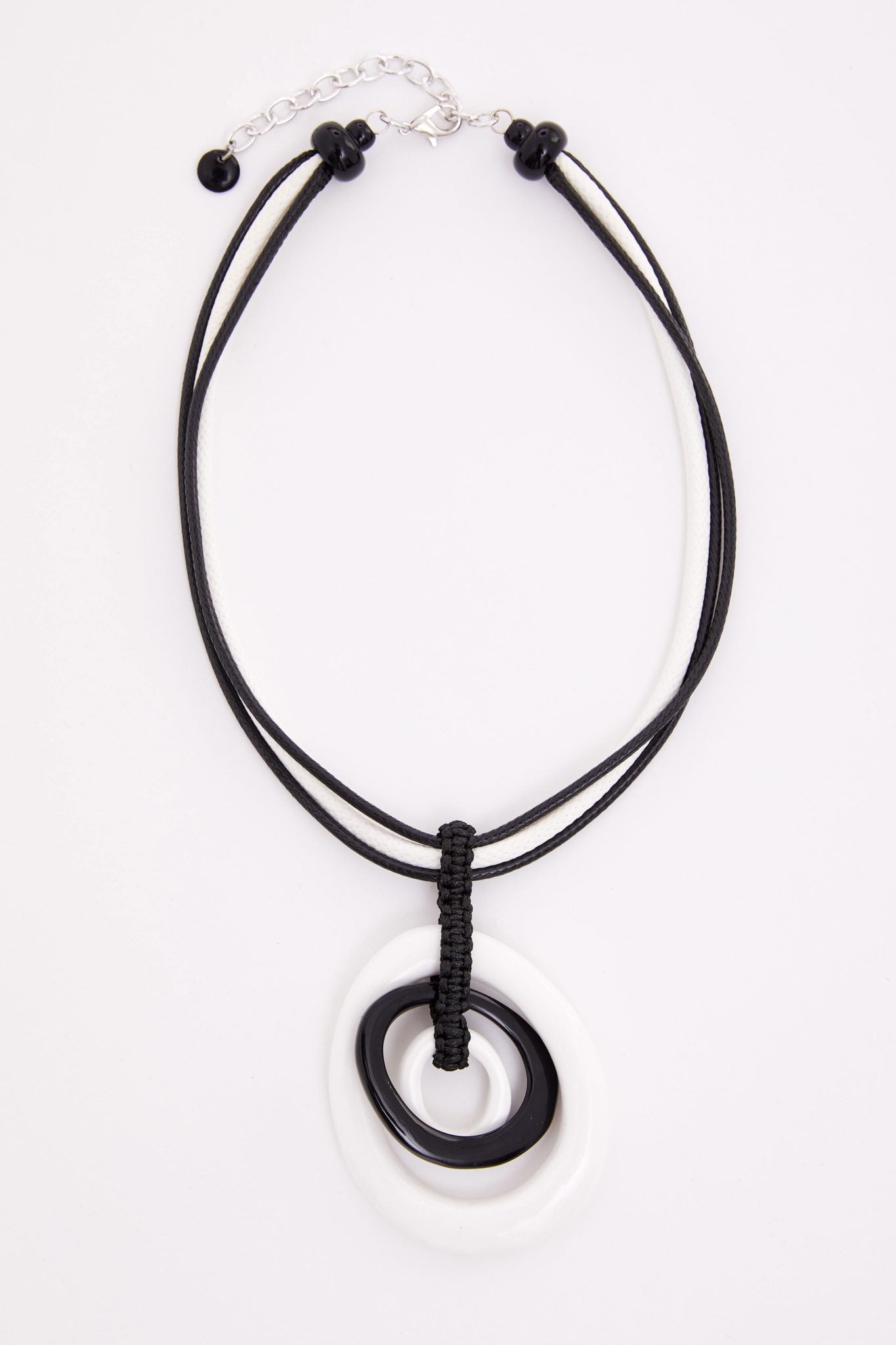 White & Black Circle Necklace - NAS26347