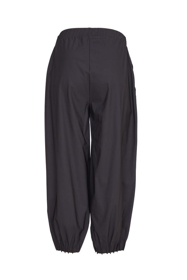 Black Wide Tuck Hem Trousers - NAS26230