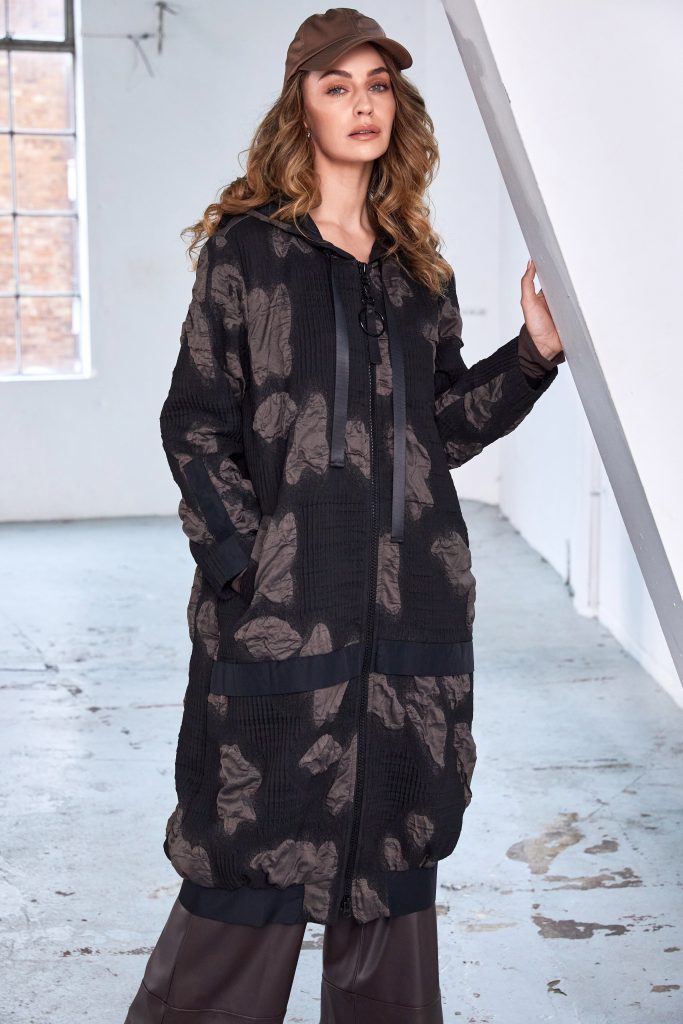 Black & Cocoa Jacquard Coat - NAW25185