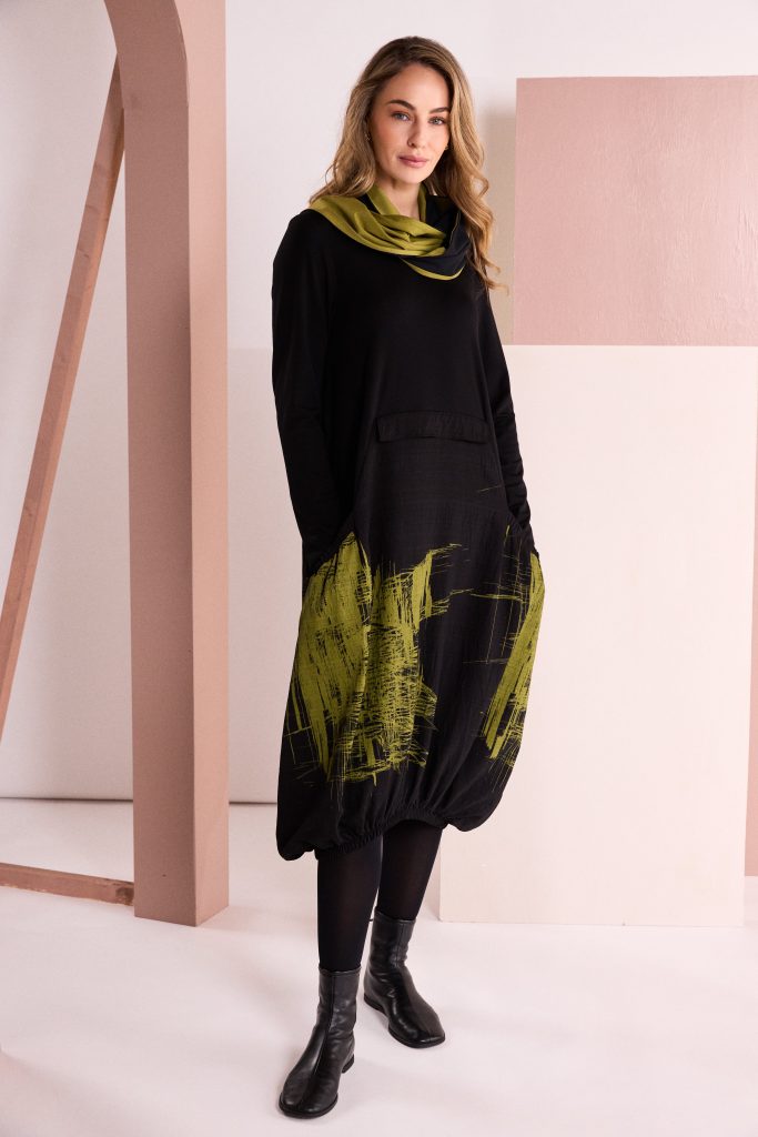 Black & Avocado Print Dress - NAW26240