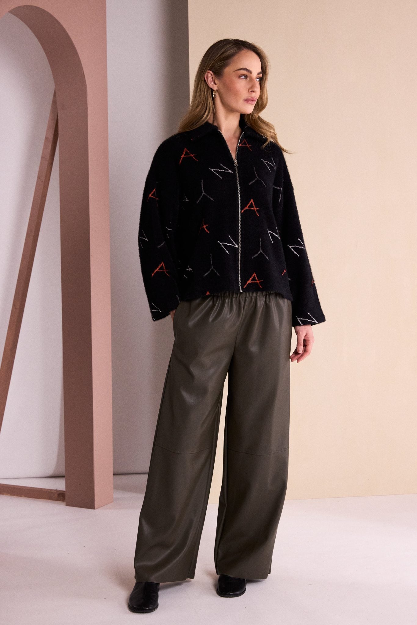 Black & Tigerlily Jacquard Jacket - NAW26226
