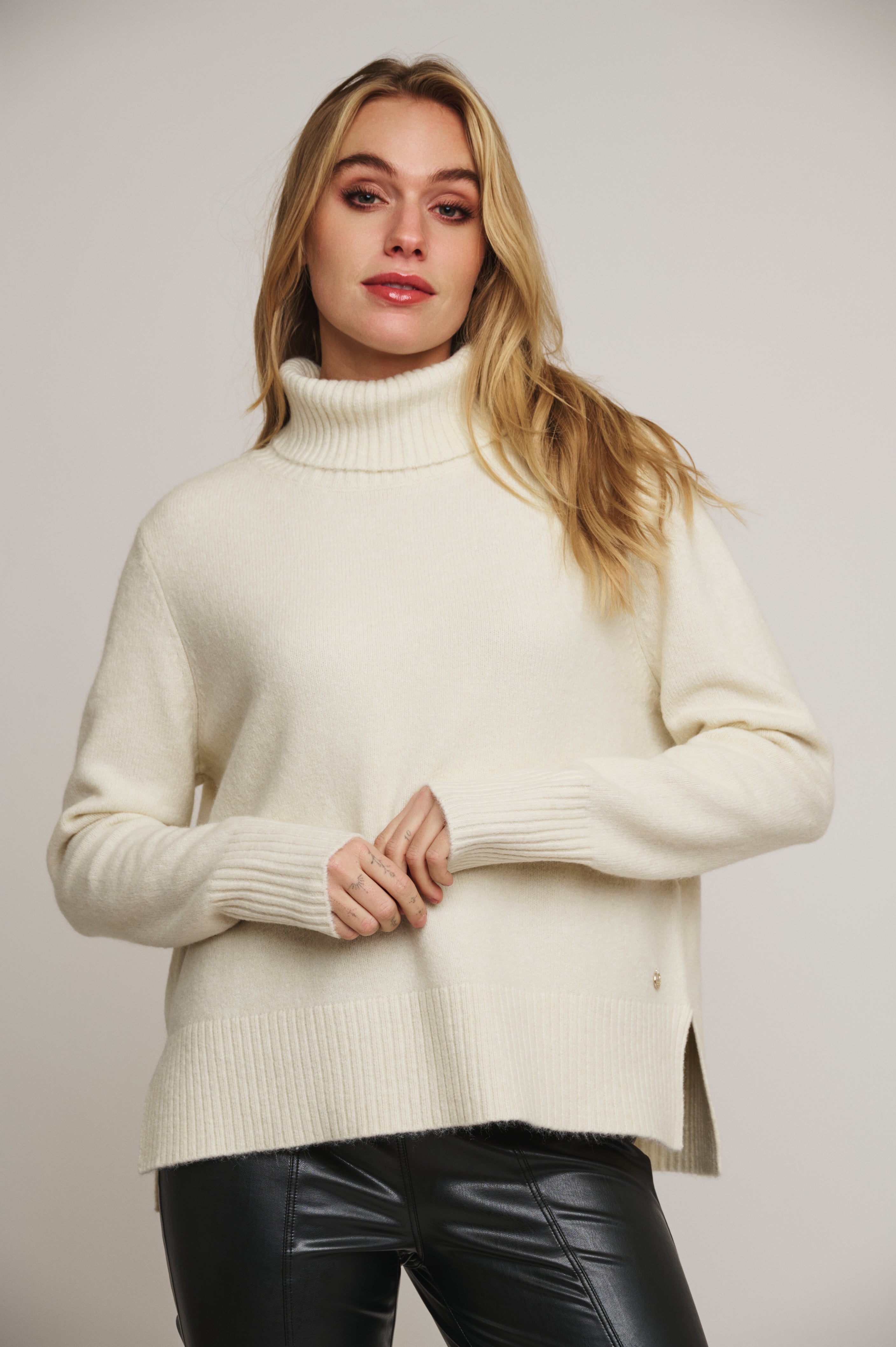 Nanke Roll Neck Sweater