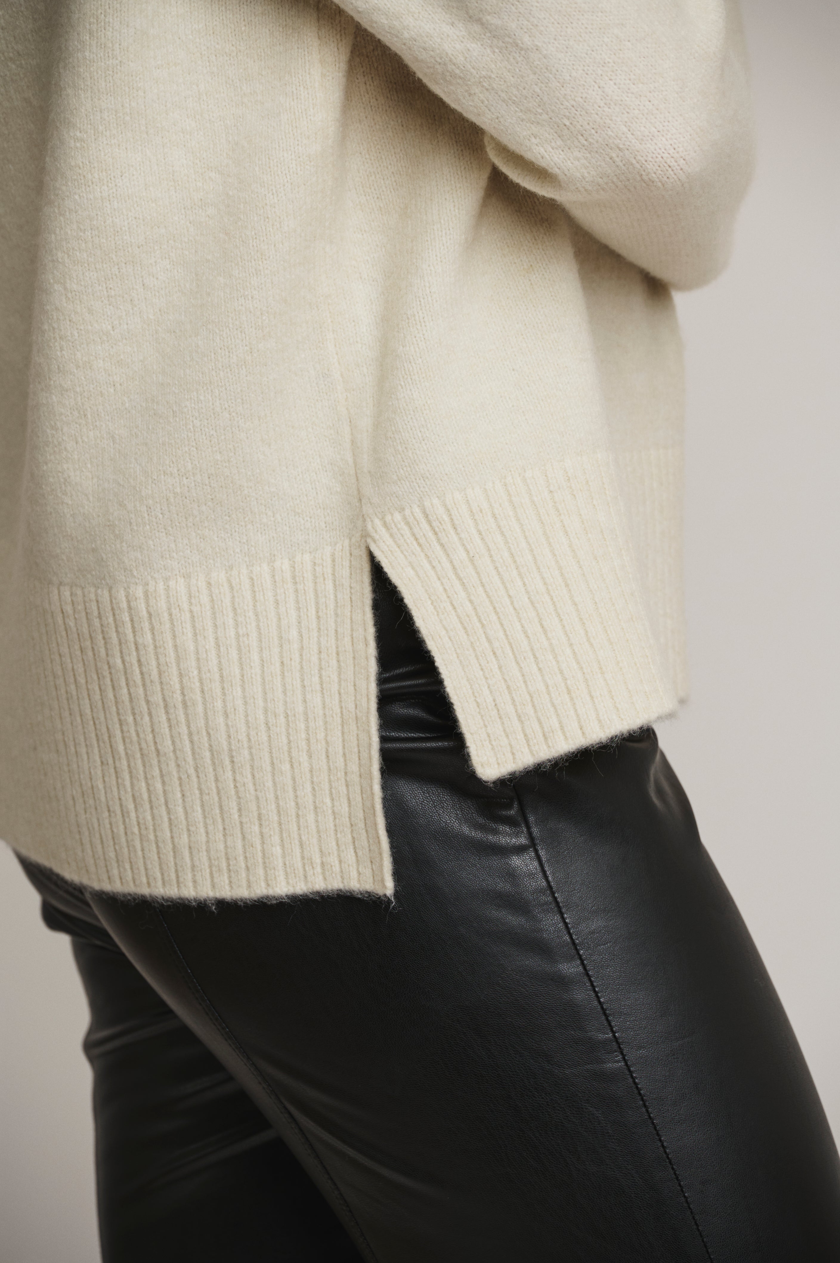 Nanke Roll Neck Sweater