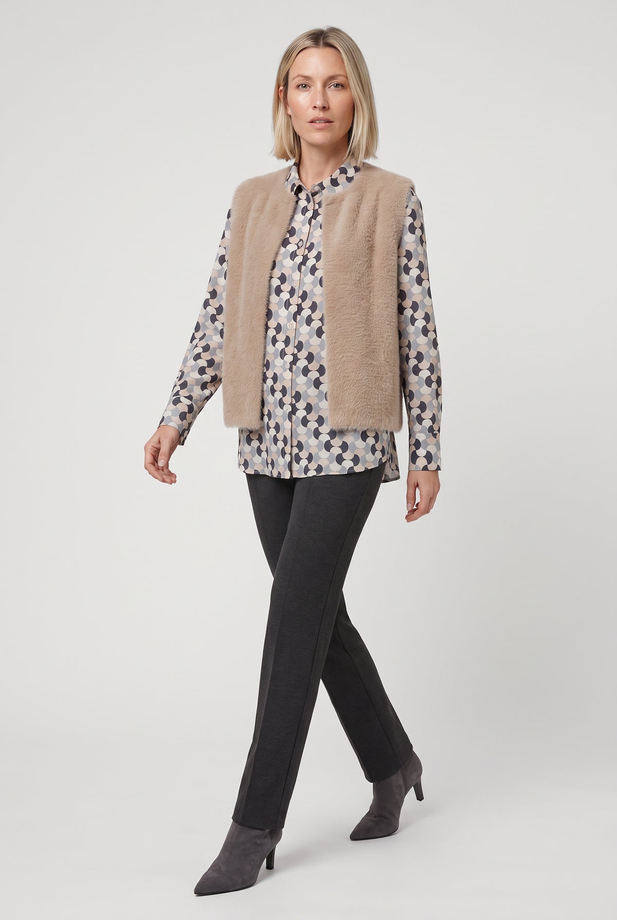 Hazelnut Sleeveless Cardigan - 11004785