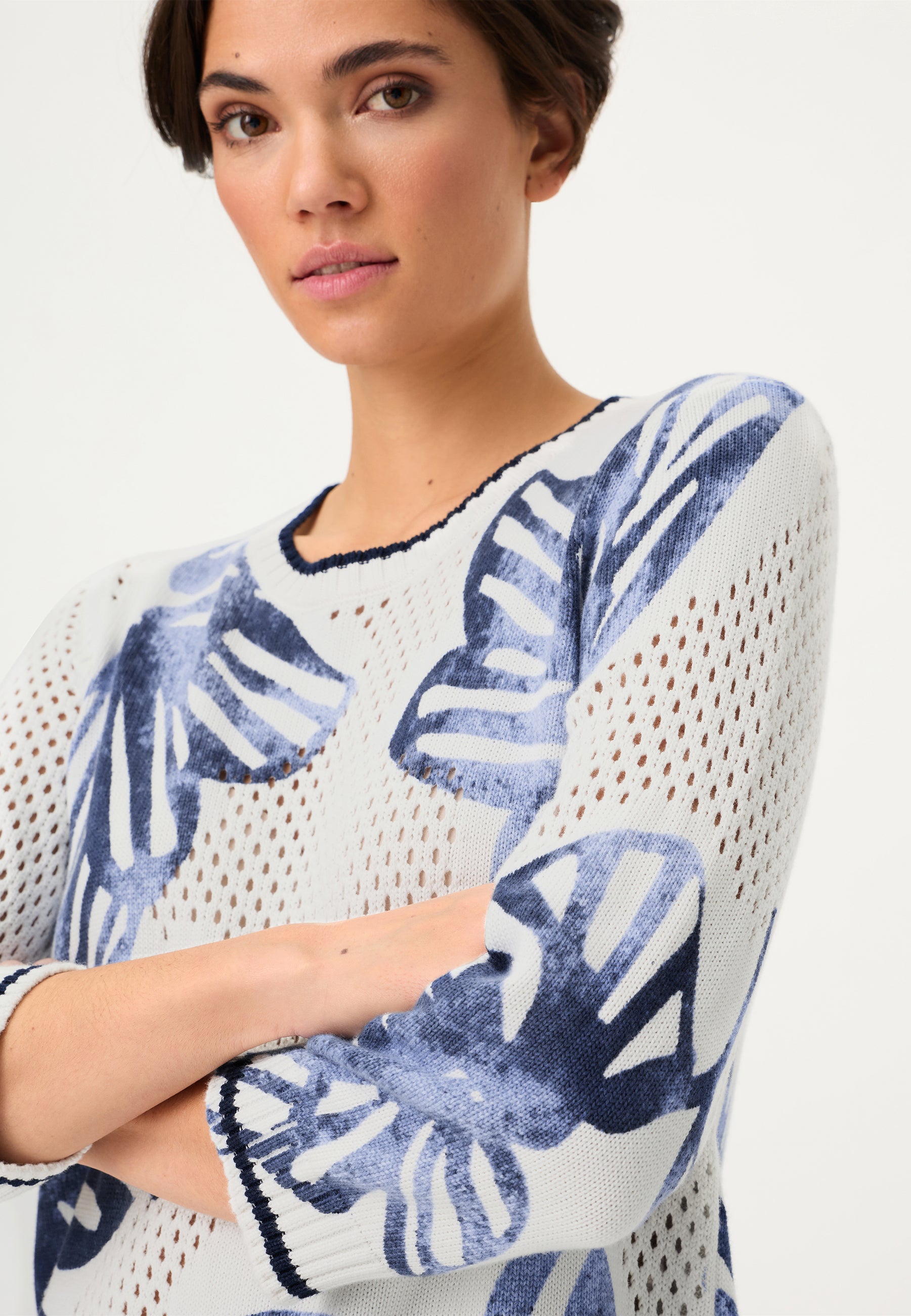 Ink Blue Floral Pullover - 11004830