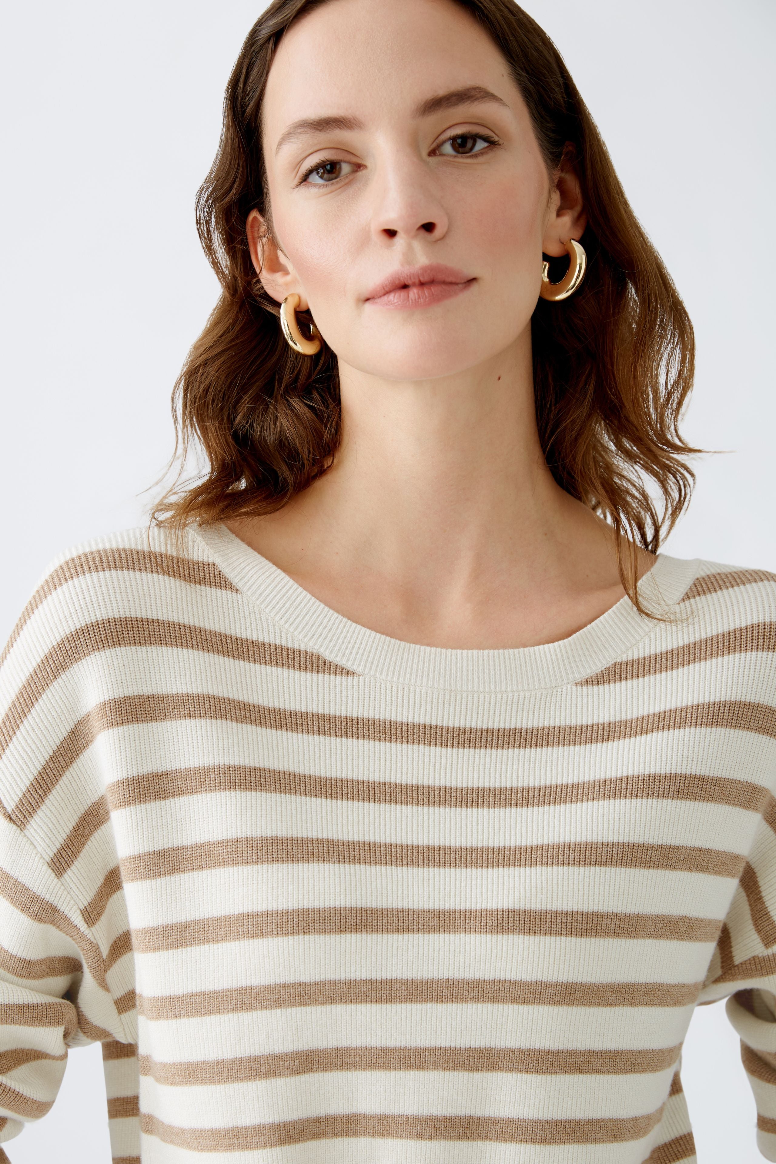 White & Camel Stripe Sweater 90174