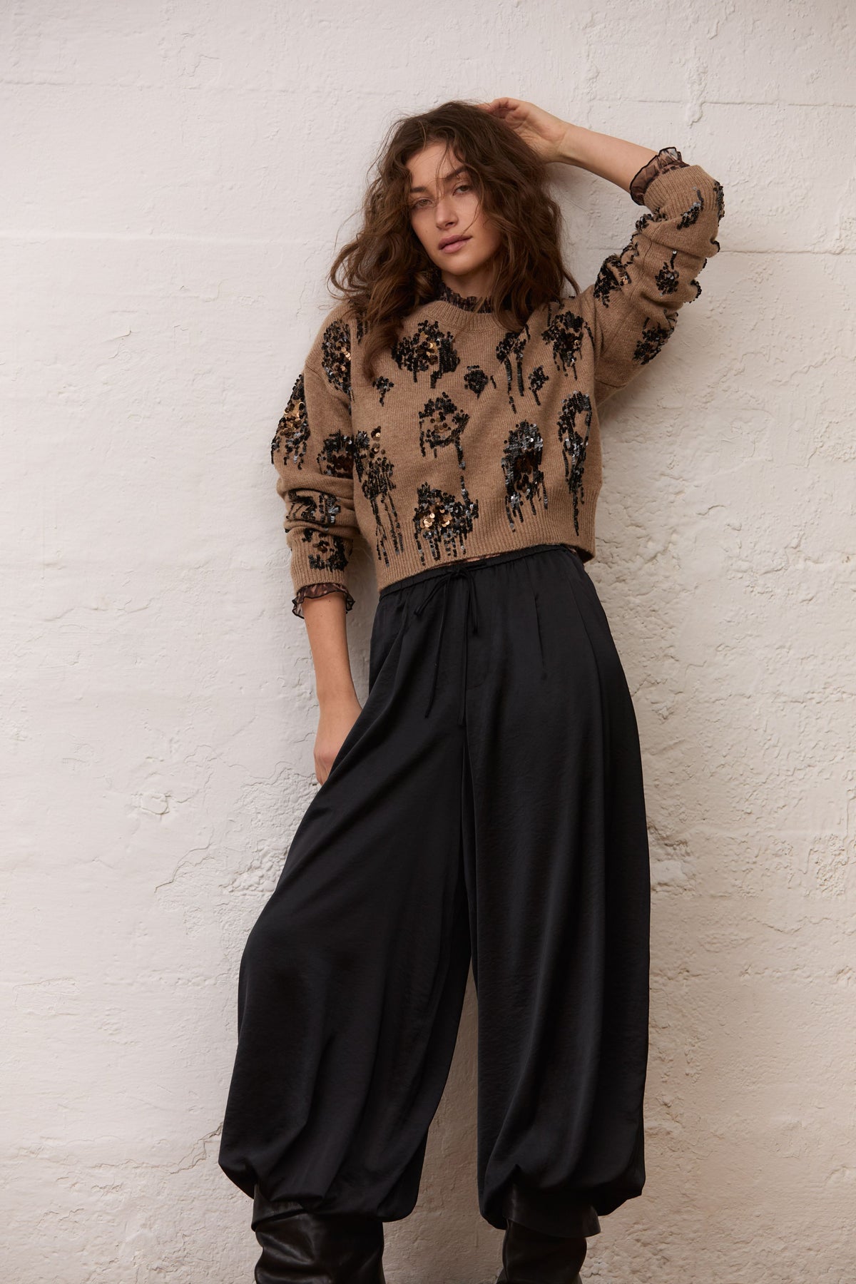 Camel Embellished Sweater - 100086
