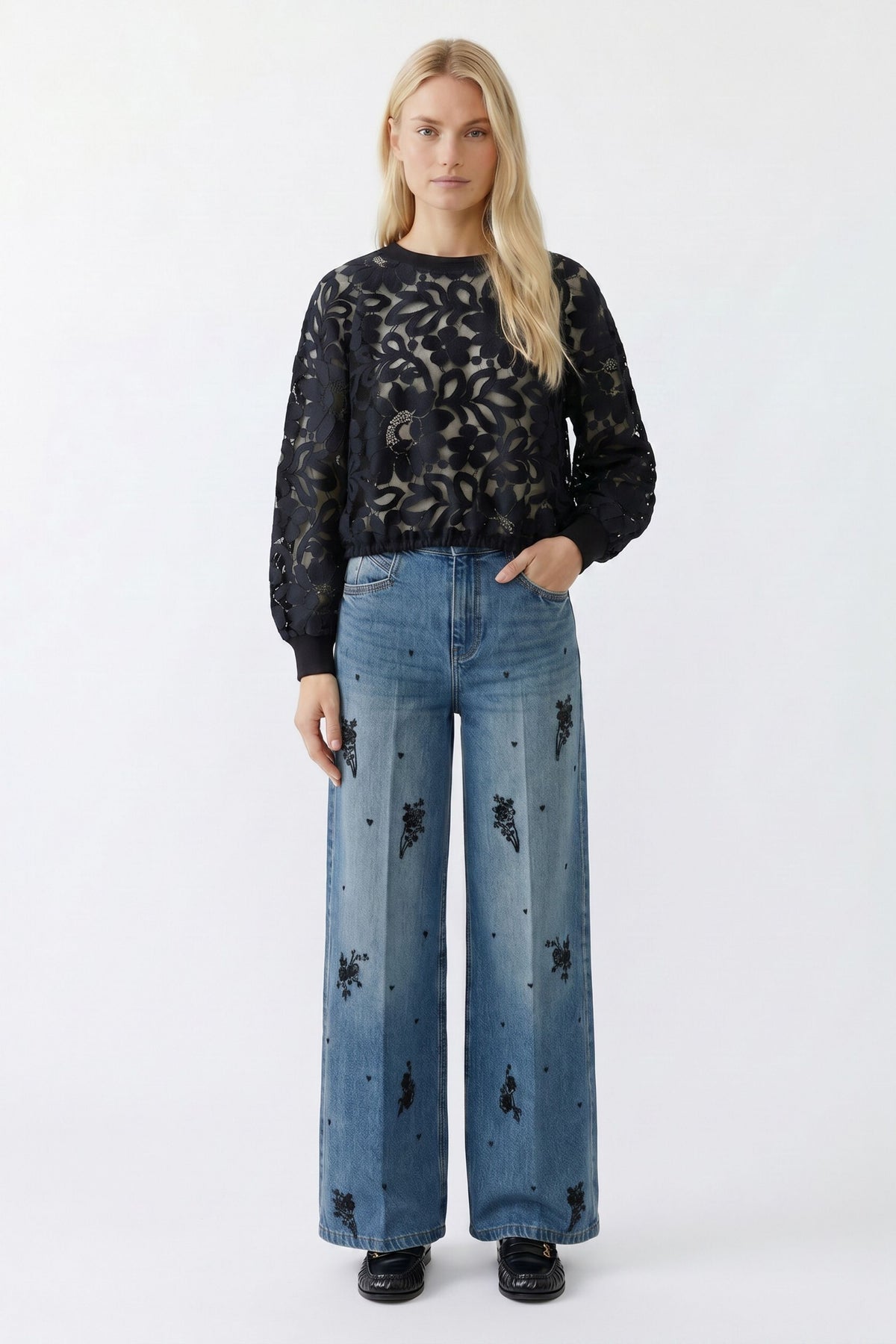 Black Lace Sweatshirt - 99922