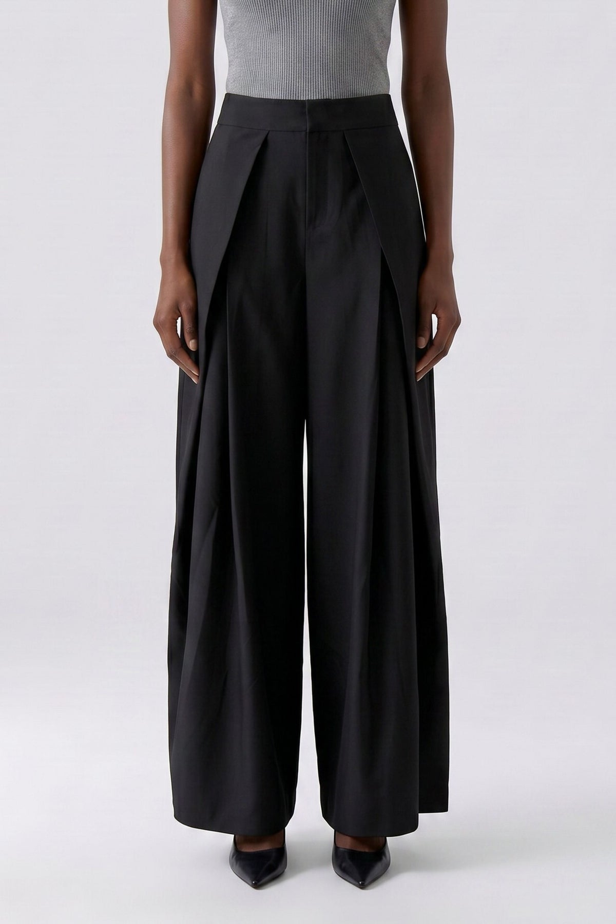 Black Pleat Front Trousers - 100137