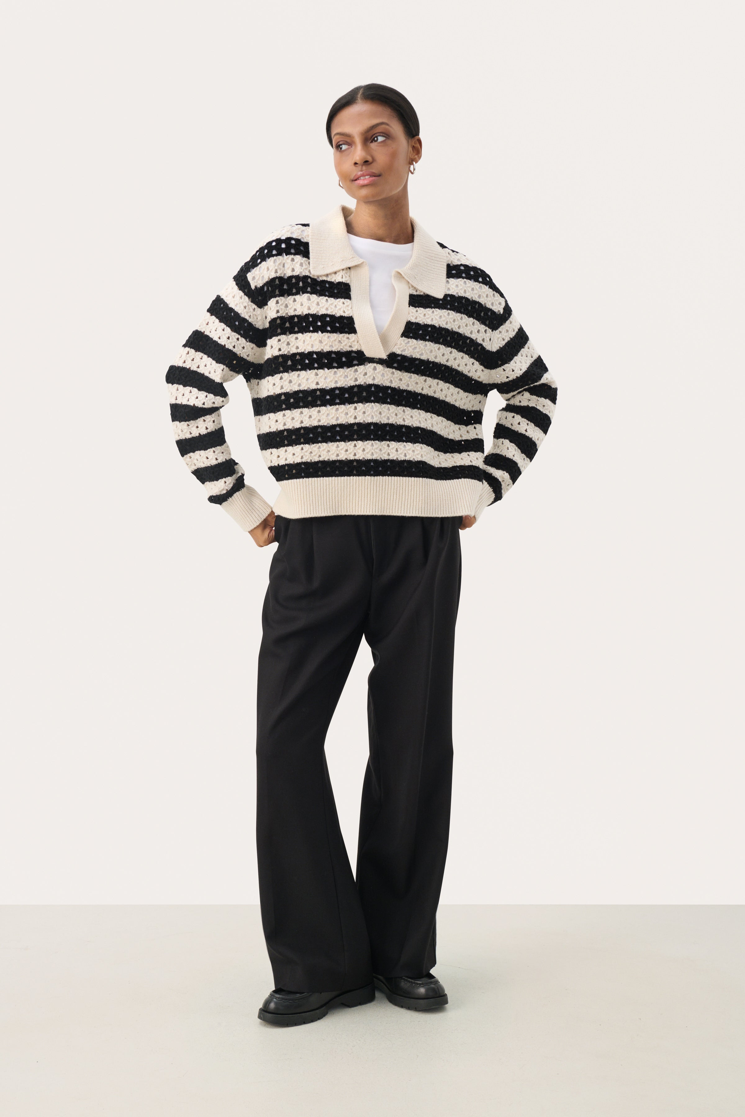 Naiya Black Stripe Sweater - 30309429