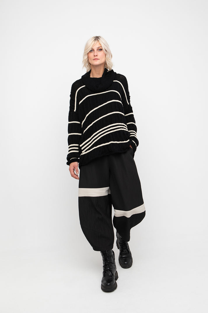 Black Trousers - 7766033