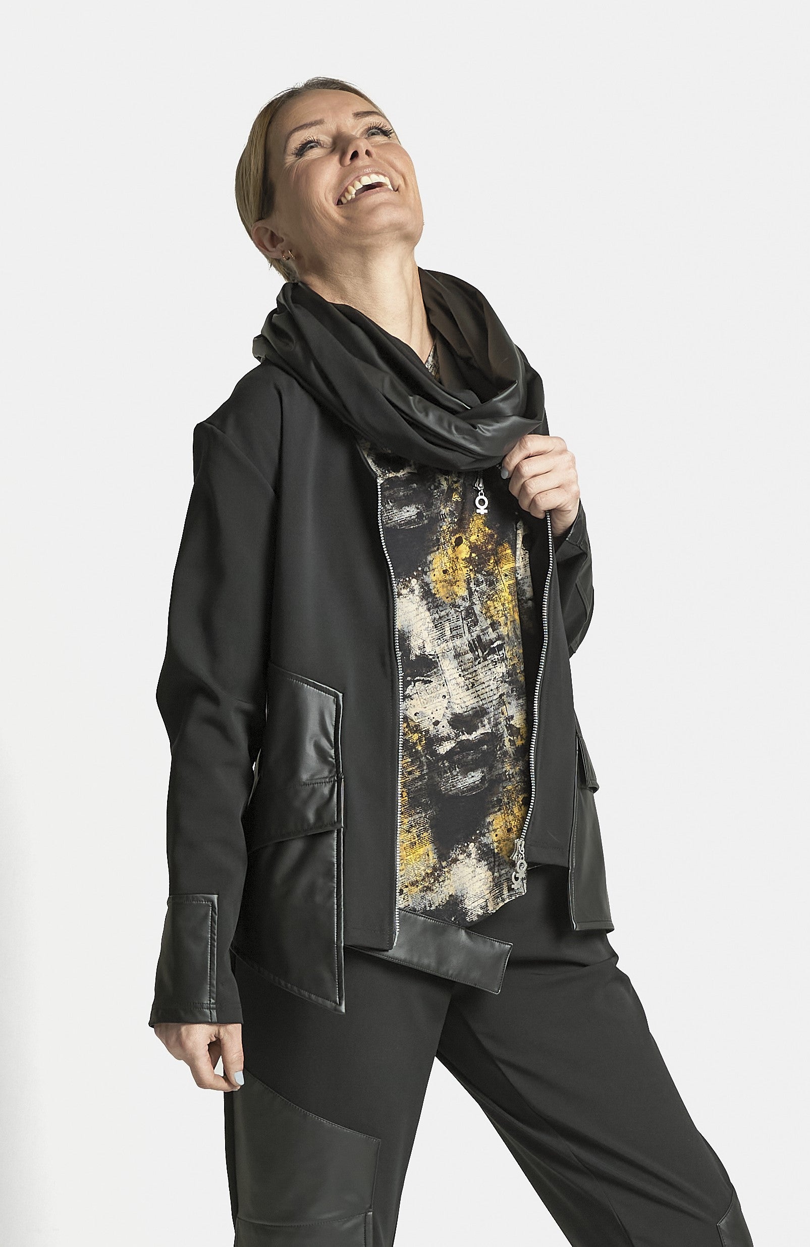 Lady Multi Print V Neck Top - 0163