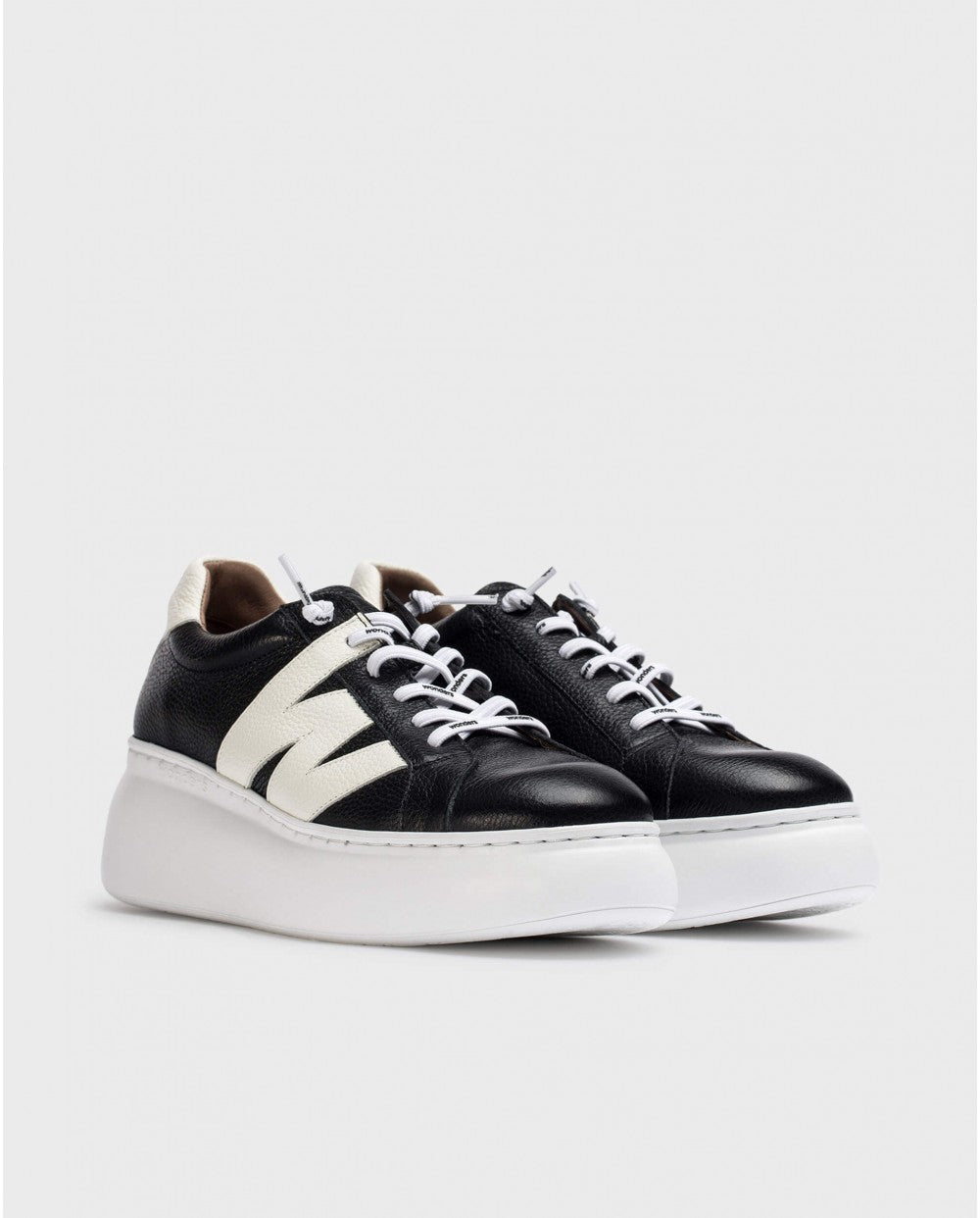 Combo Black & Milk Trainers A-2660