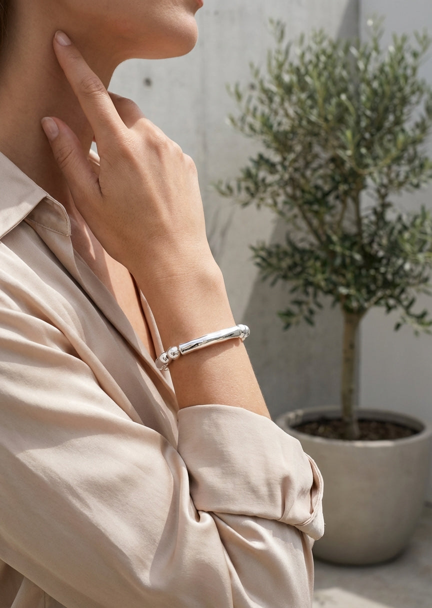 Silver Bar & Ball Stretch Bracelet - 4802