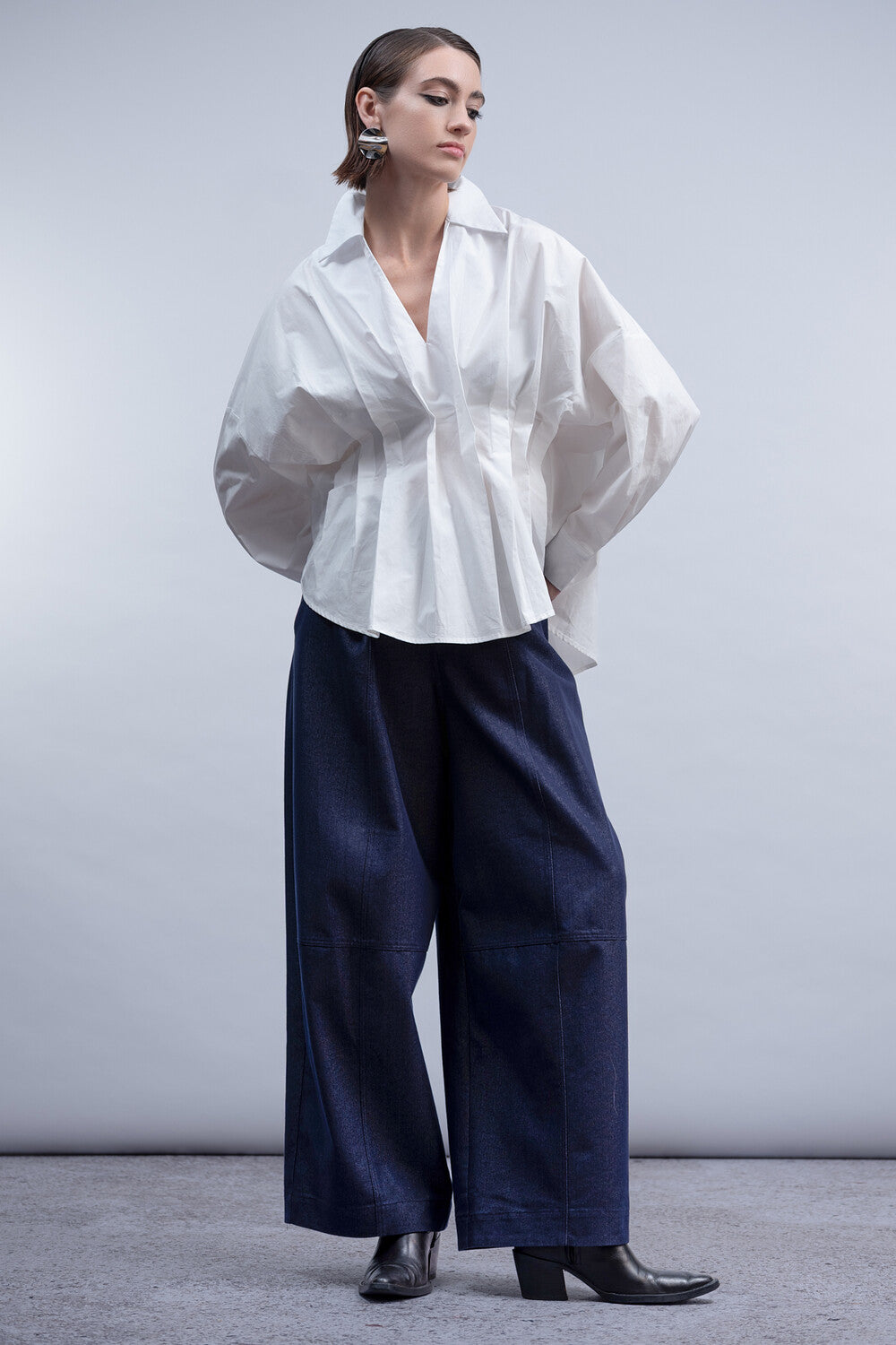 White Pleat Front Shirt - H2038