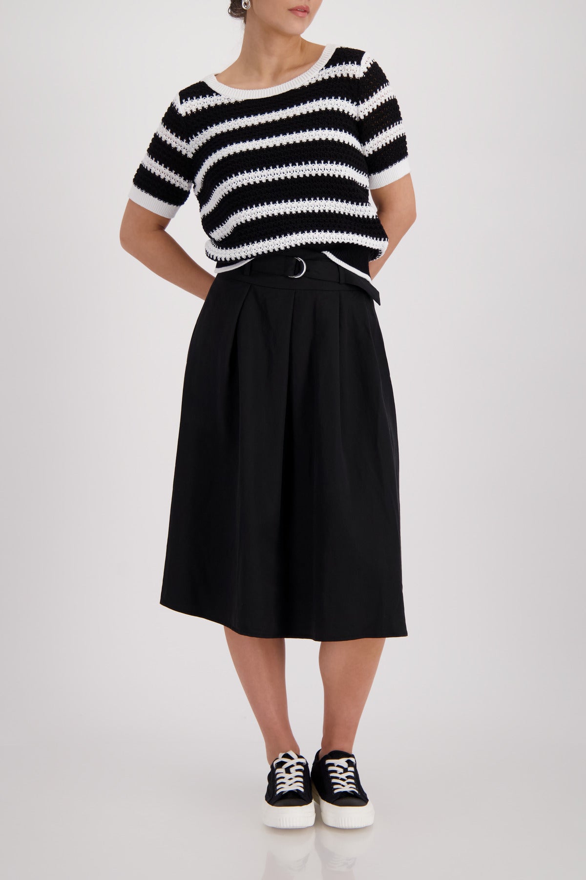 Black Striped Sweater - 410882