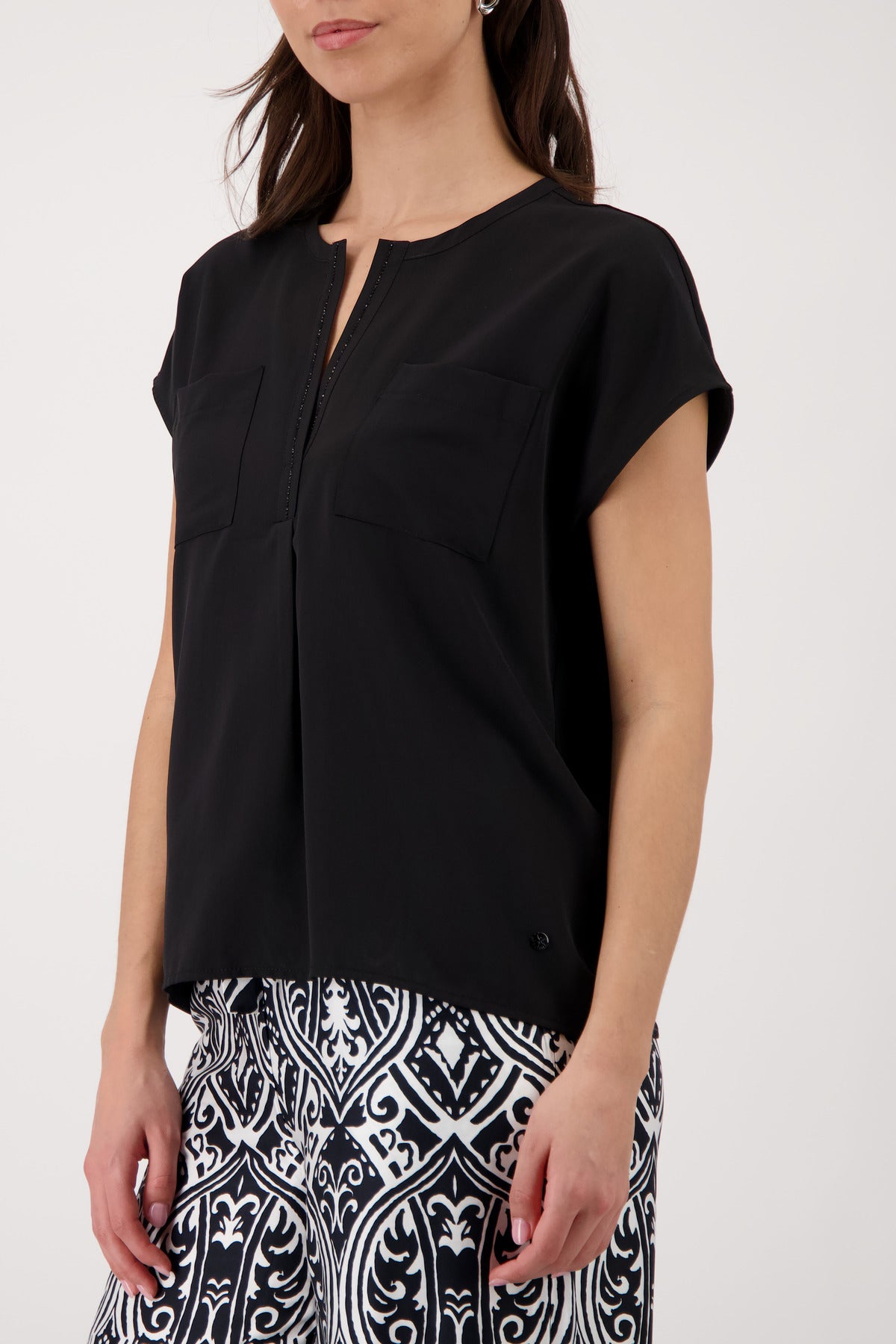 Black Patch Pocket Top - 410766