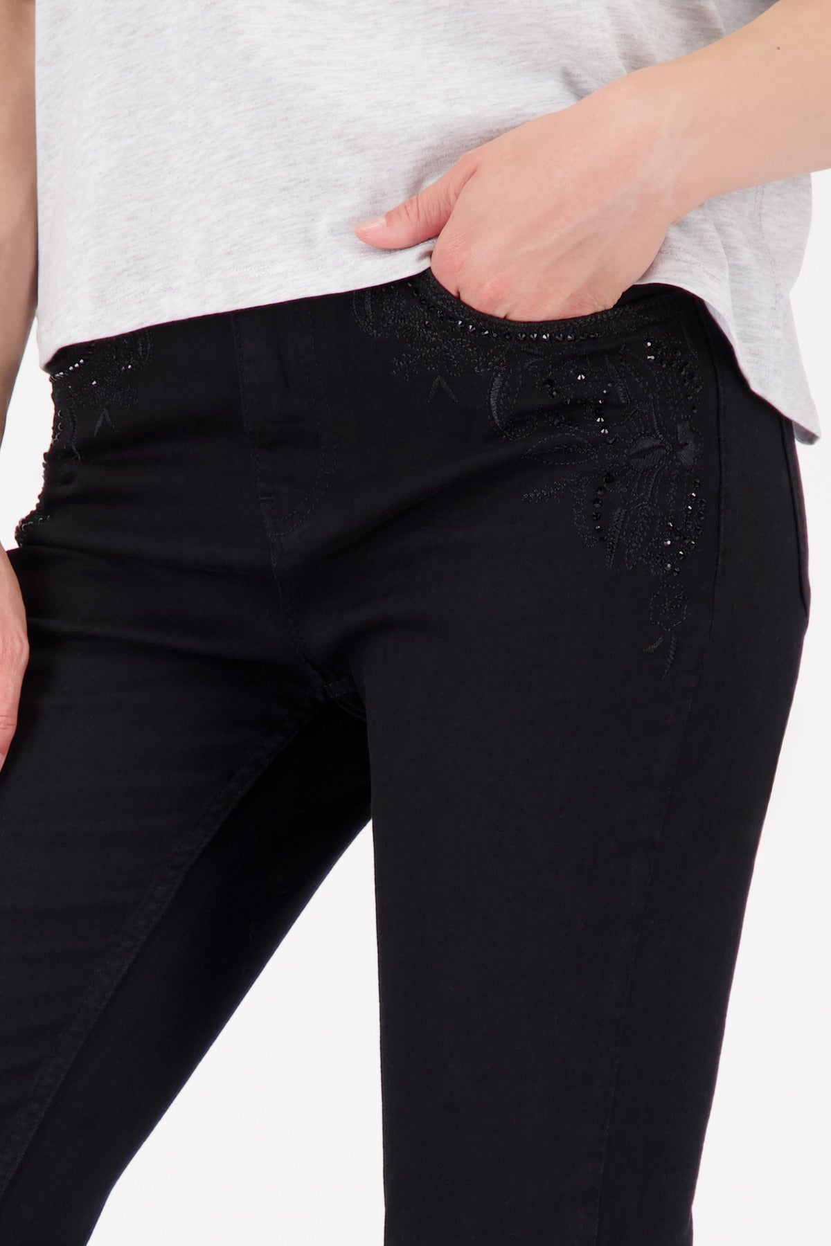 Black Straight Leg Jeans - 808772
